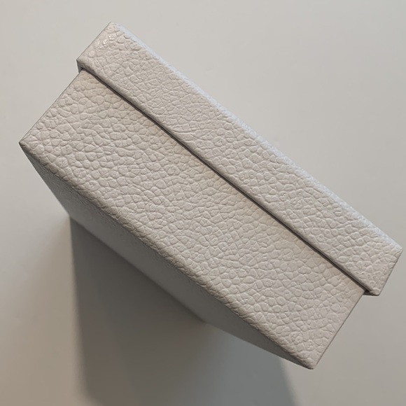 Dior EMPTY Gift Box with Dior Silky Ribbon and White Tissue Paper • Authentic - Picture 7 of 13